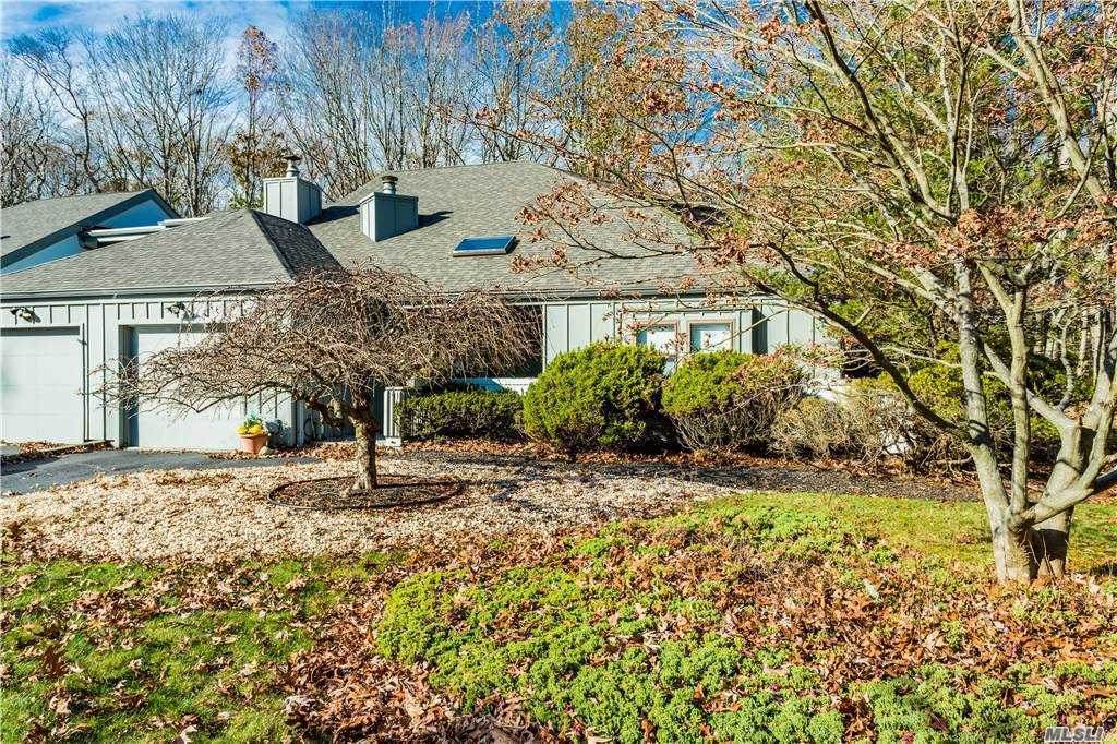 60 Laurel Crescent - Photo 1