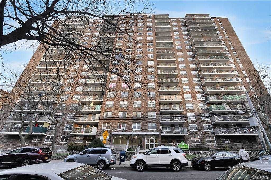 2550 Olinville Avenue - Photo 1