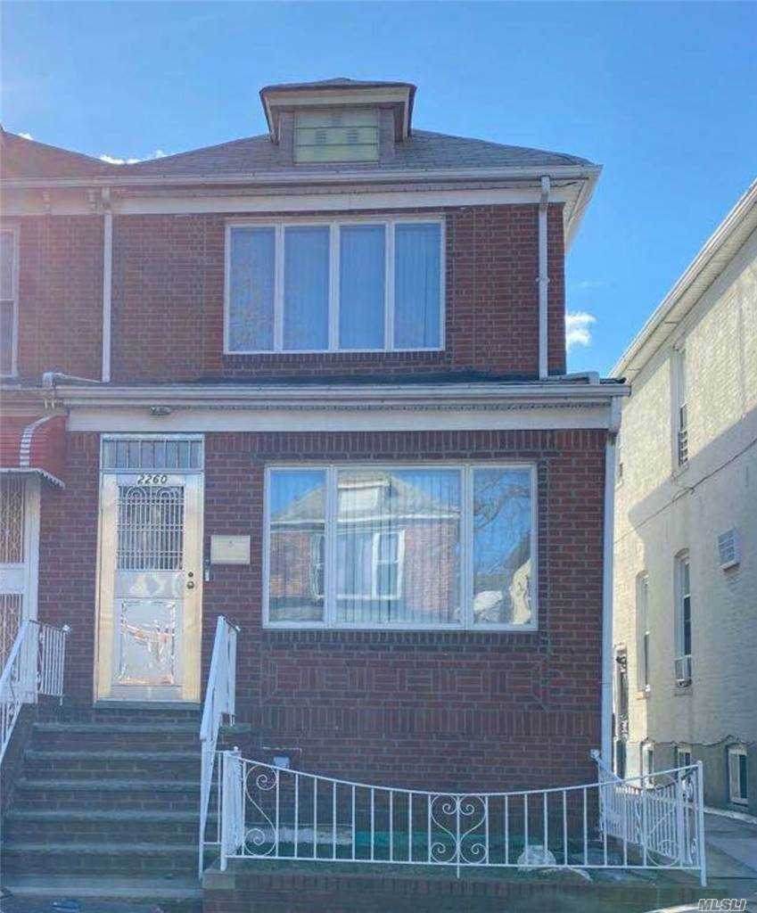 2260 62 Street - Photo 1