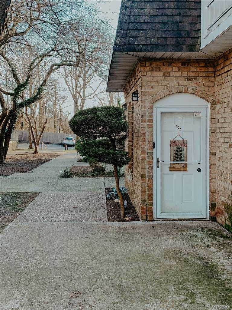655 Middle Country Road - Photo 1
