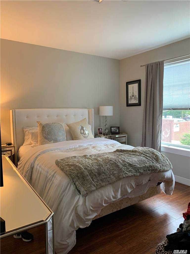 425 New York Avenue - Photo 1
