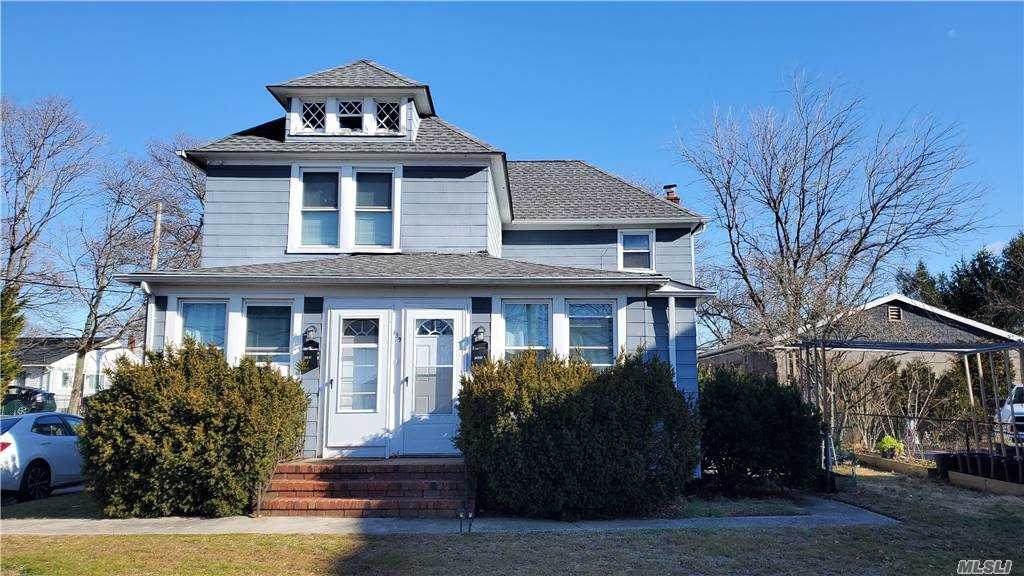139 Waverly Avenue - Photo 1