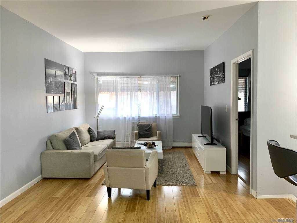 112 A Mckibbin Street - Photo 1
