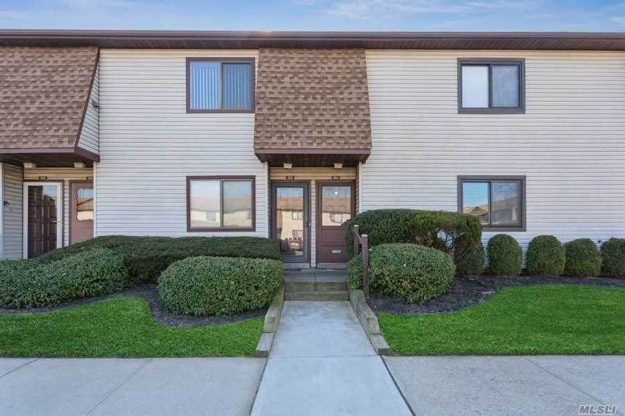 100 Daly Boulevard - Photo 1