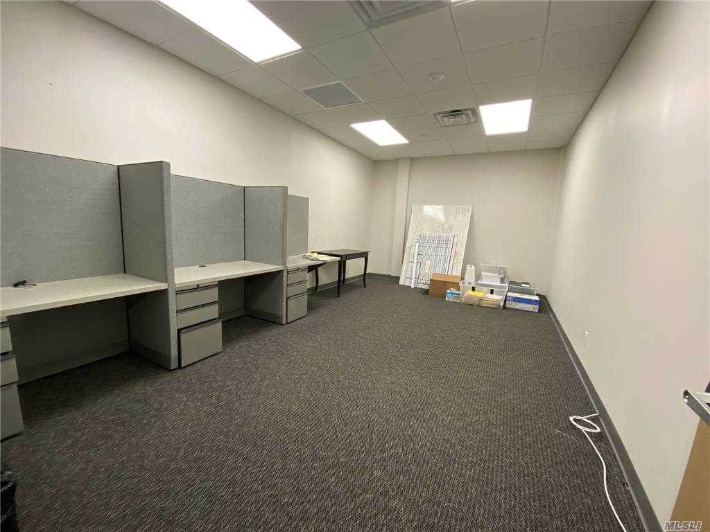 425 New York Avenue - Photo 1