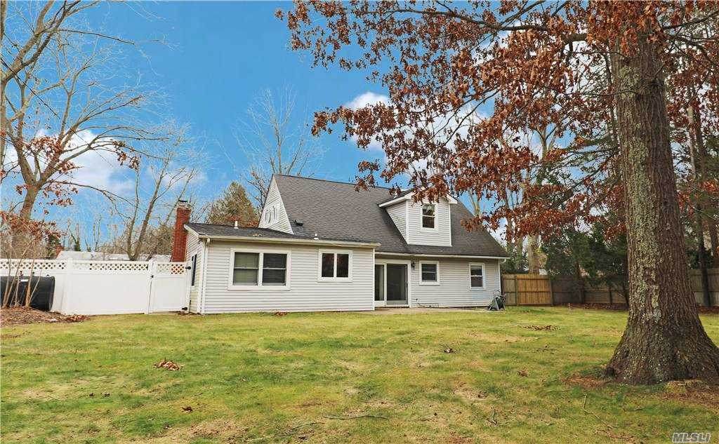 4 Saywood Lane - Photo 1