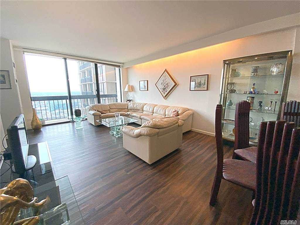 27110 Grand Central Parkway - Photo 1