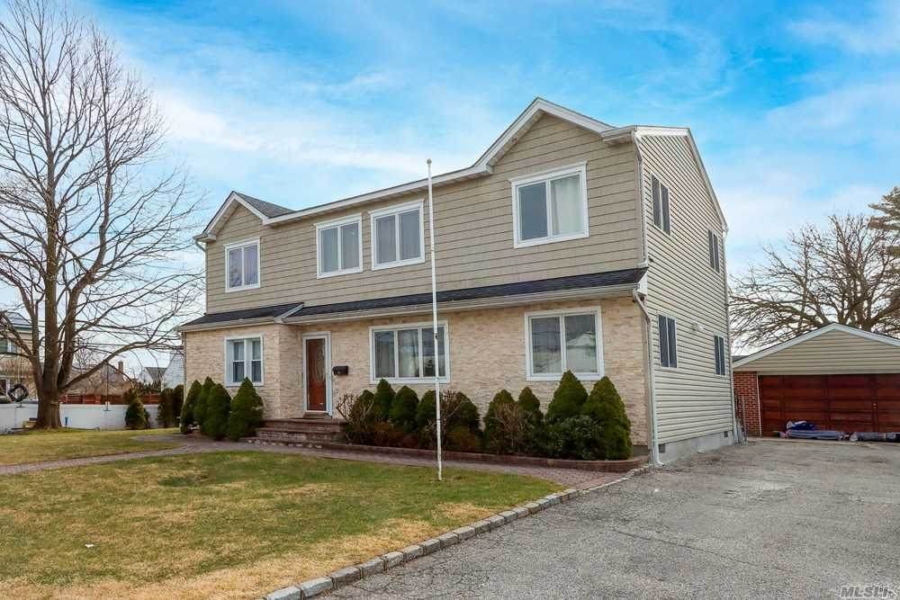 6 Mineola Avenue - Photo 1