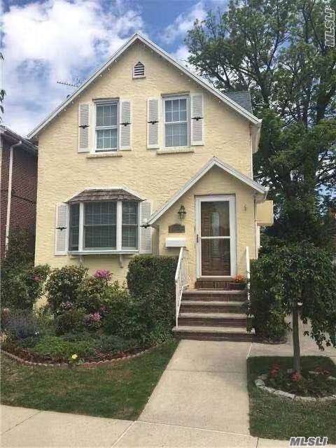 150-19 25 Avenue - Photo 1