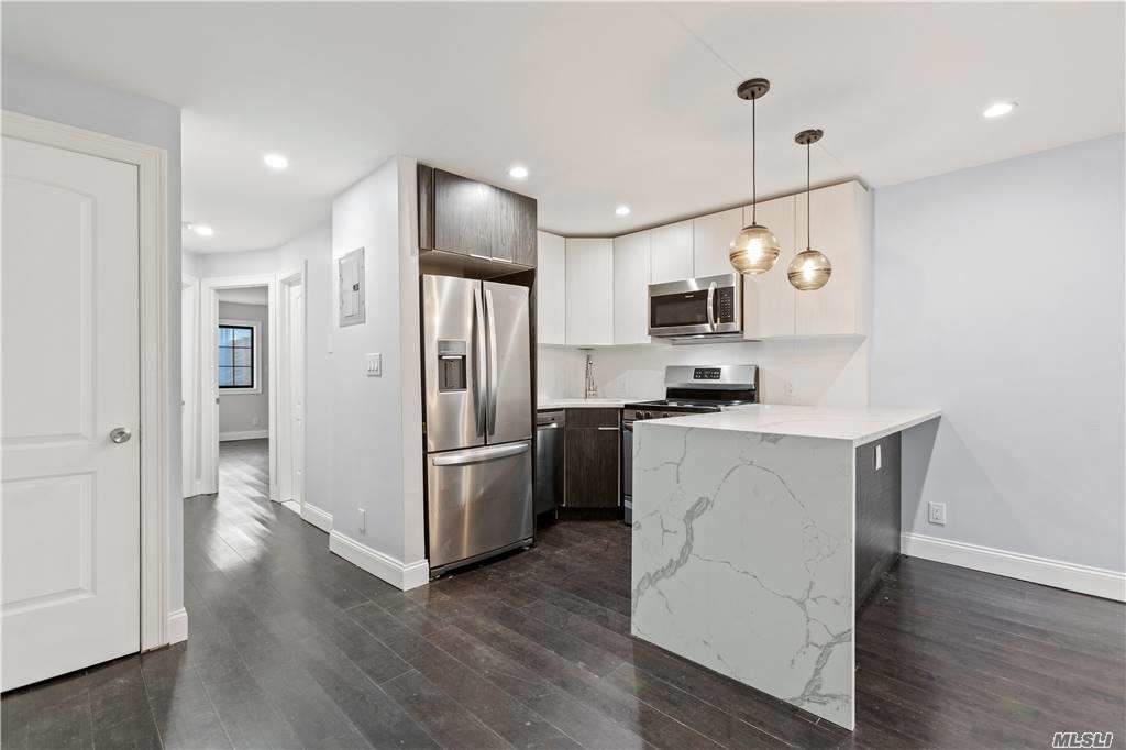 170 Monroe Street - Photo 1