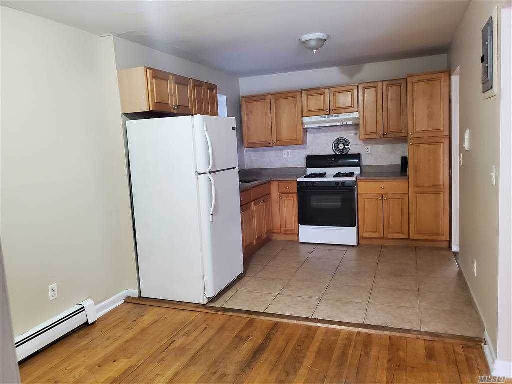 31-79 43rd Street - Photo 1
