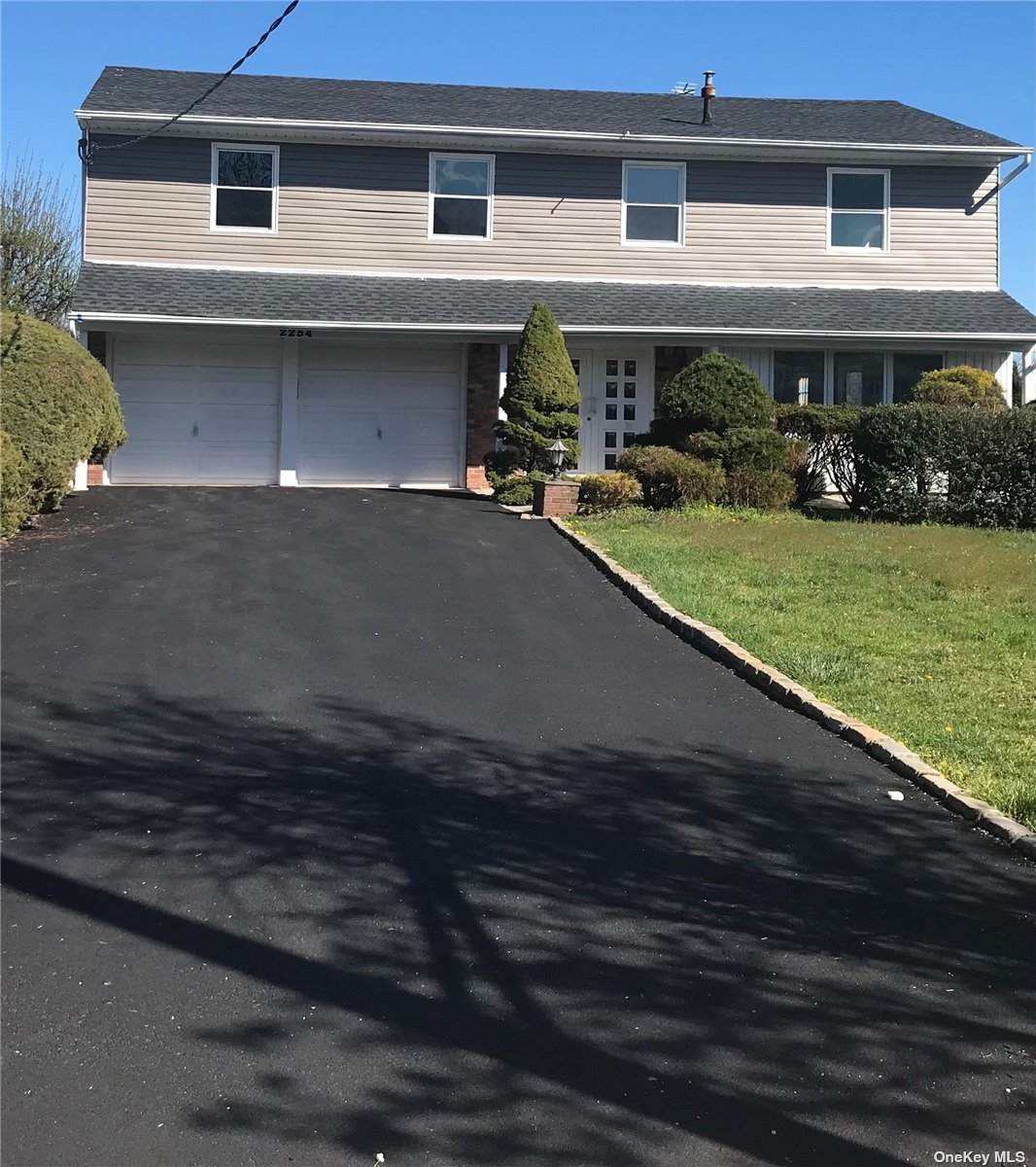 2254 Elliot Street - Photo 1