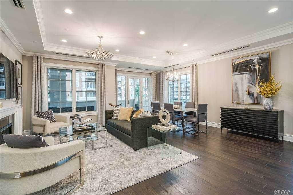 3000 Royal Court - Photo 1