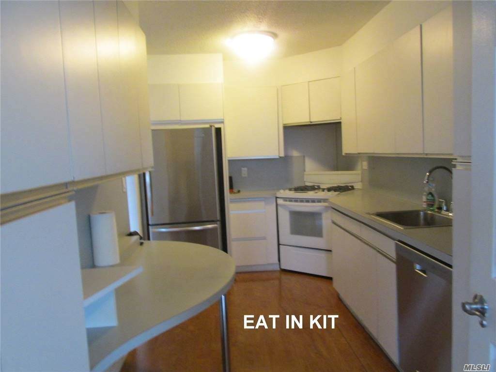 2 Bay Club Drive - Photo 1
