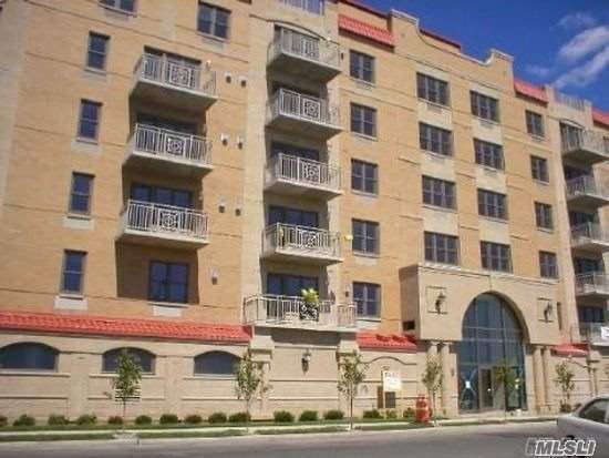 125 Broadway - Photo 1