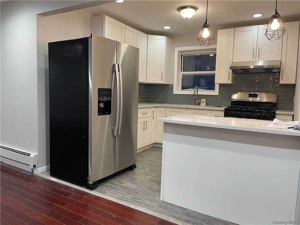 312 127th Street - Photo 1