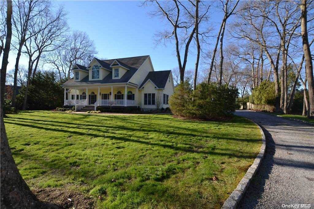 49 Bridle Path - Photo 1