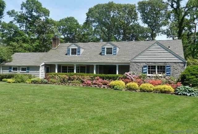 21 Fox Hollow Lane - Photo 1