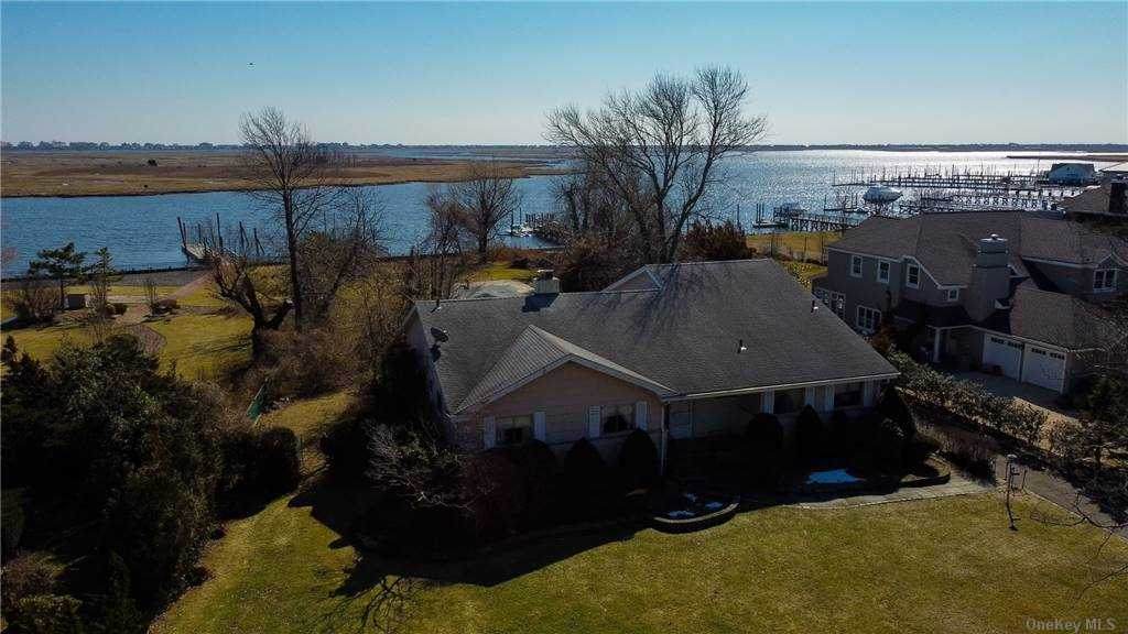 210 Dolphin Drive - Photo 1