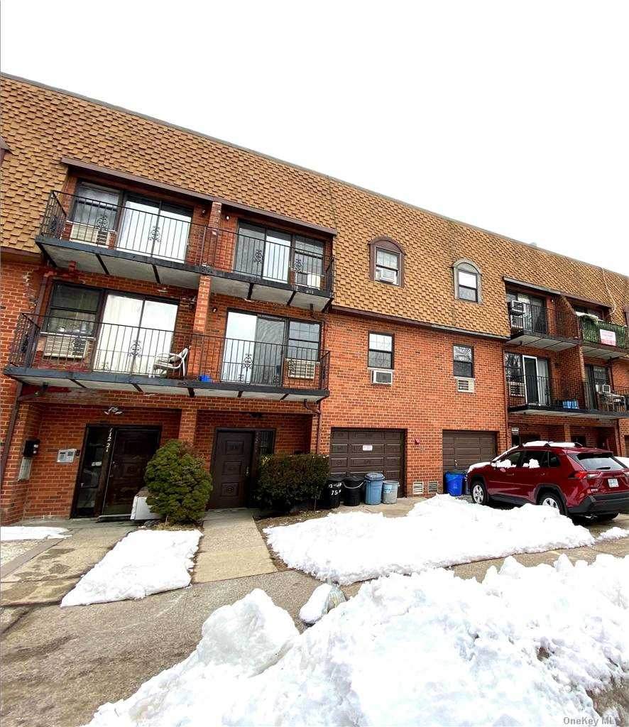 112-23 75 Ave - Photo 1
