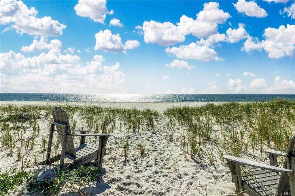 803 Dune Road - Photo 1