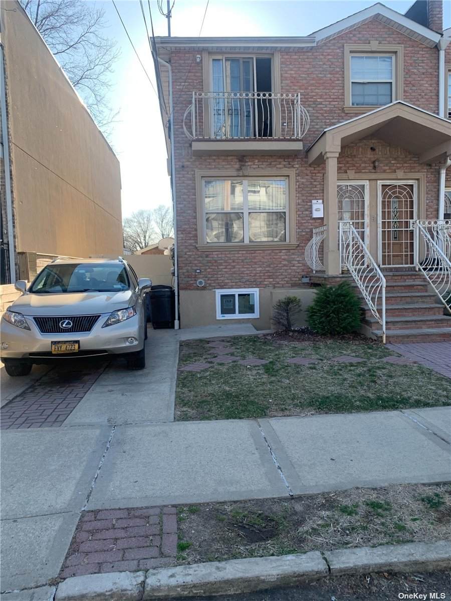 117-12 195th Street - Photo 1