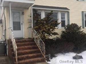 145 Roosevelt Avenue - Photo 1