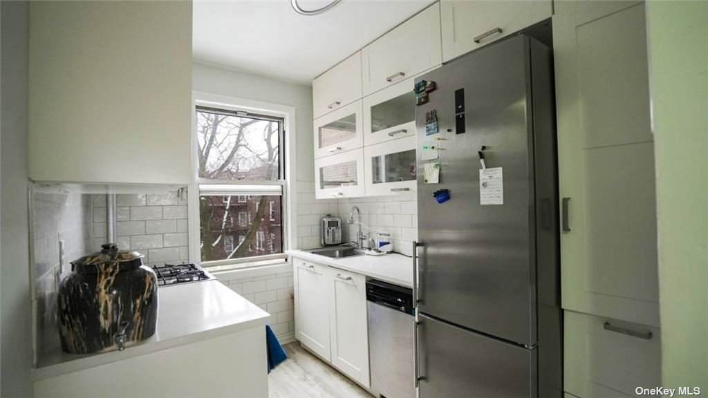 78-06 Main Street - Photo 1