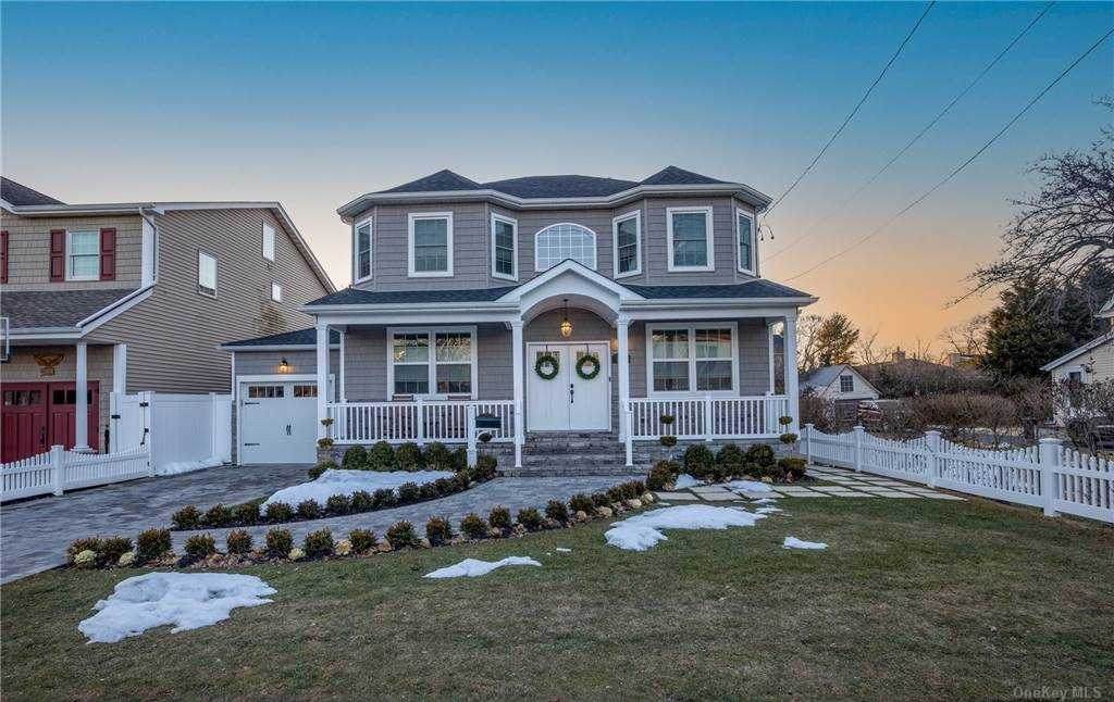 1598 Maeder Avenue - Photo 1