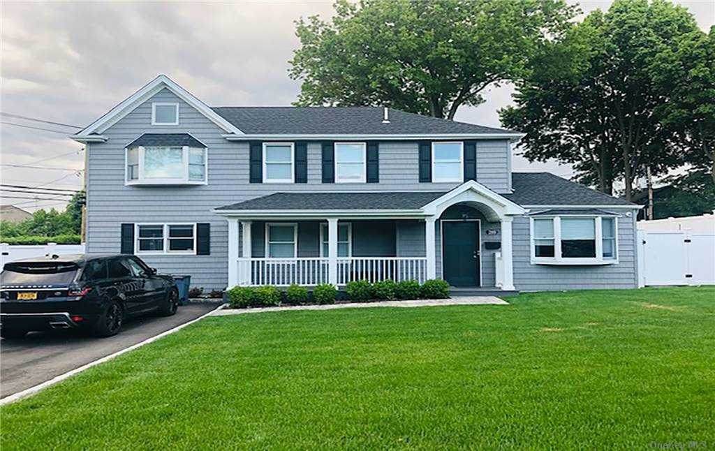 209 Lexington Street - Photo 1