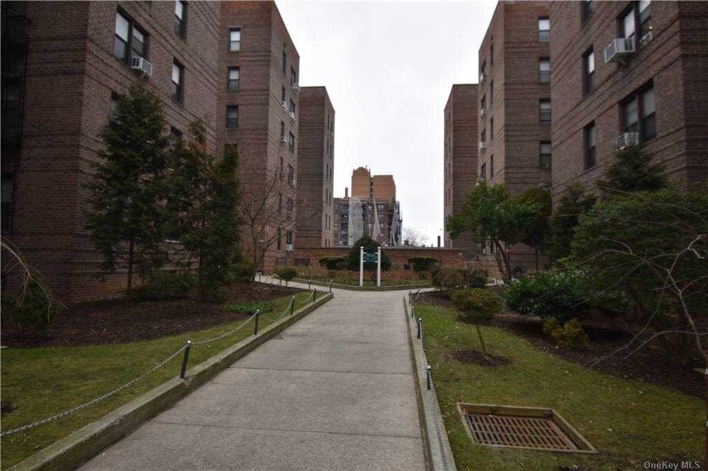 43-40 Union Street - Photo 1