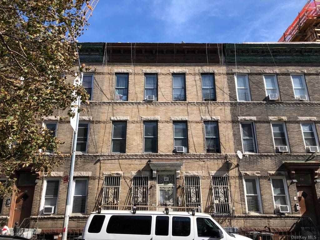 43 Sheffield Avenue - Photo 1
