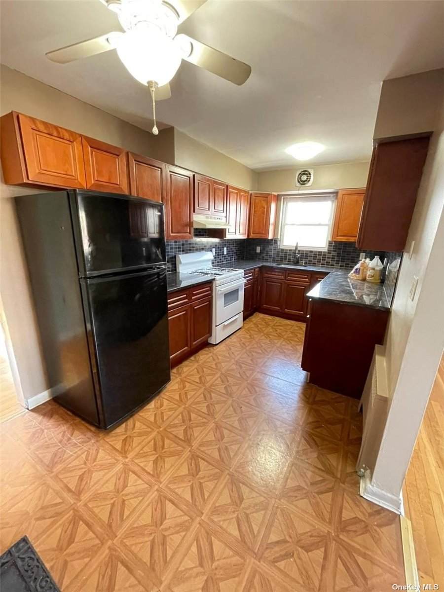 257-19 Hillside Avenue - Photo 1