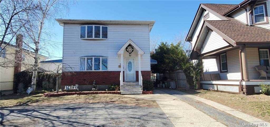 38 Horton Avenue - Photo 1