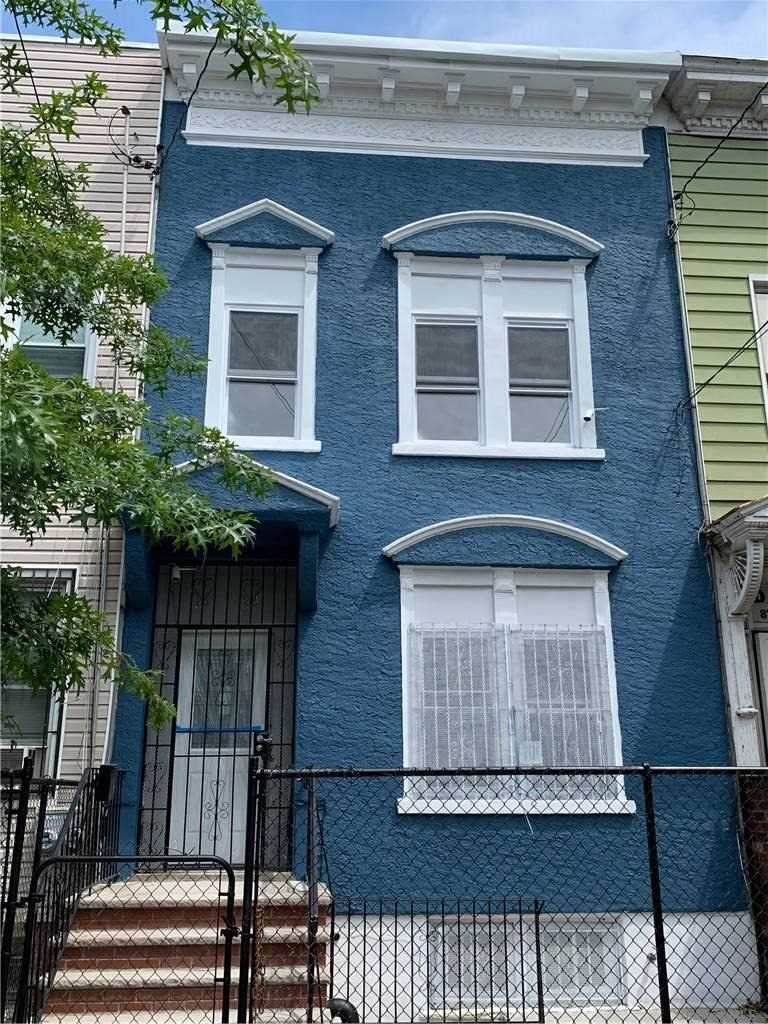 339 Essex Street - Photo 1