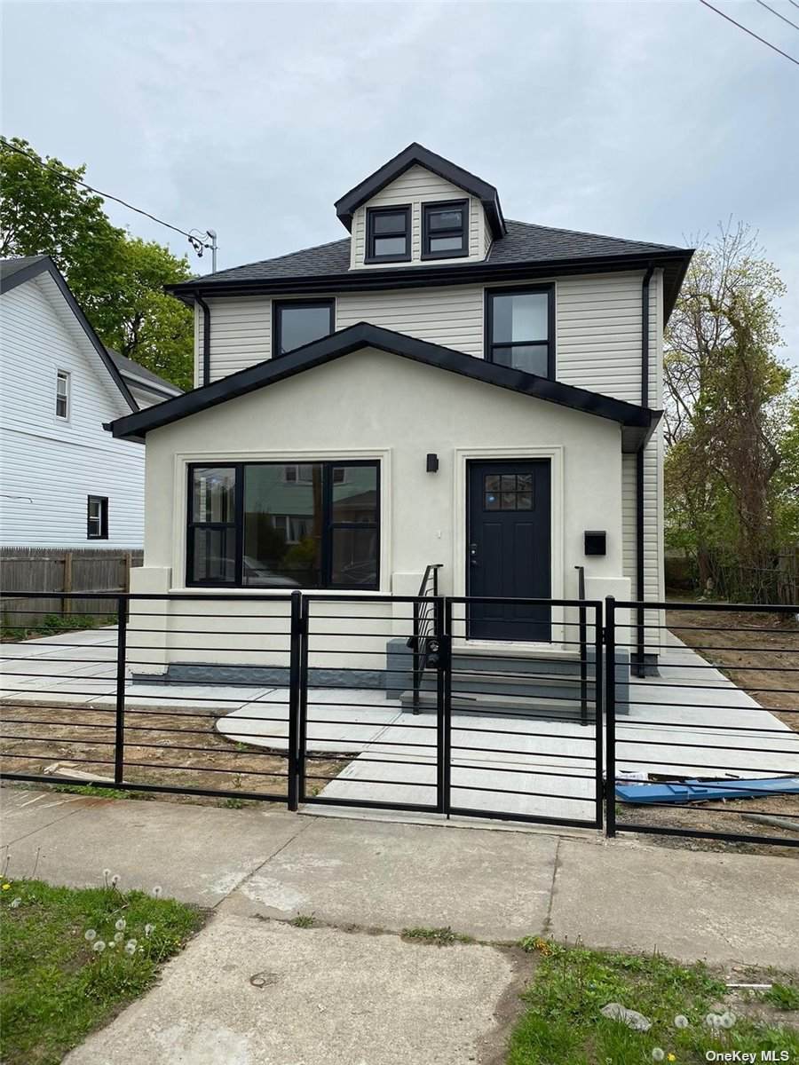 217-10 136th Road - Photo 1