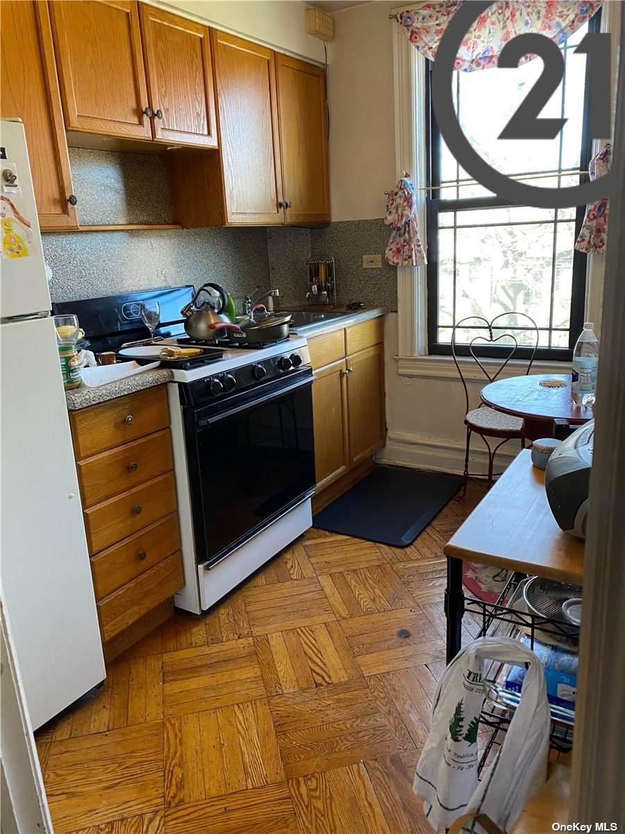 21-45 38th Street - Photo 1