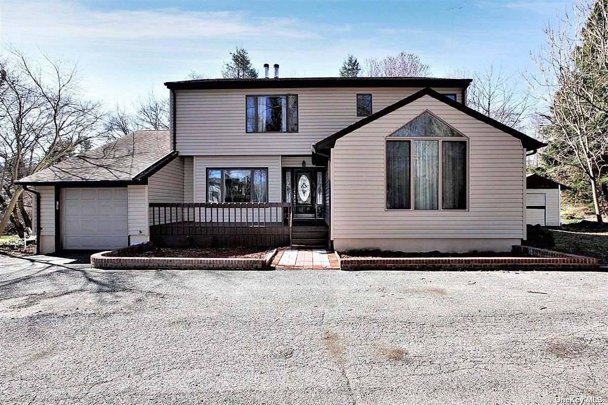 508 Wolf Hill Road - Photo 1