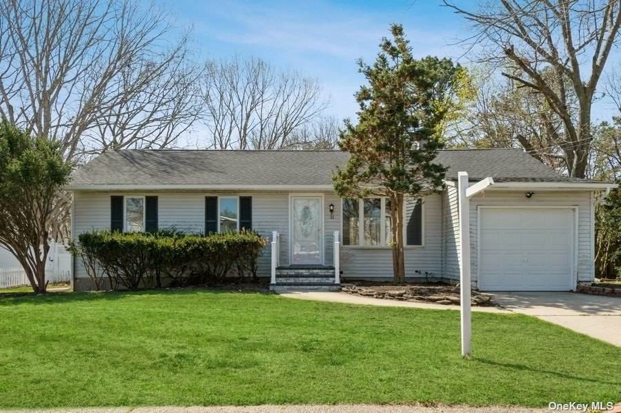 31 Kennedy Drive - Photo 1