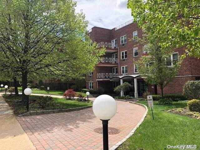 20 Chapel Place - Photo 1