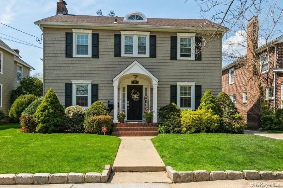 90 Geranium Avenue - Photo 1