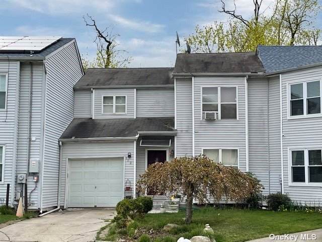 112 Coles Court - Photo 1