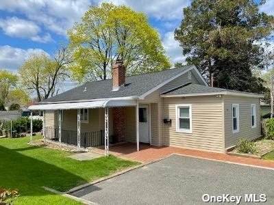 12 Bowne Street - Photo 1