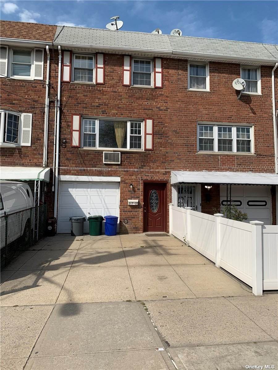217-37 Hempstead Avenue - Photo 1