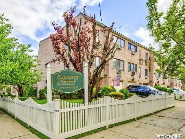 82-09 155th Avenue - Photo 1