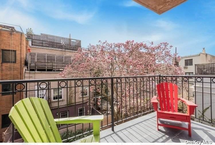 241 Carroll Street - Photo 1