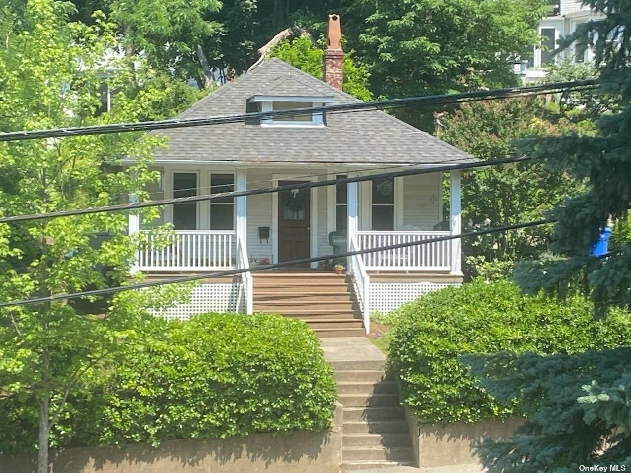 207 East Broadway - Photo 1