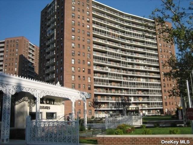 61-55 98 Street - Photo 1