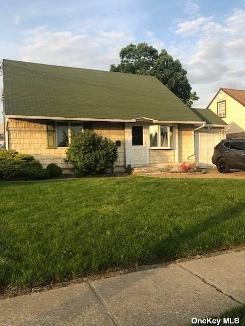952 Washington Avenue - Photo 1
