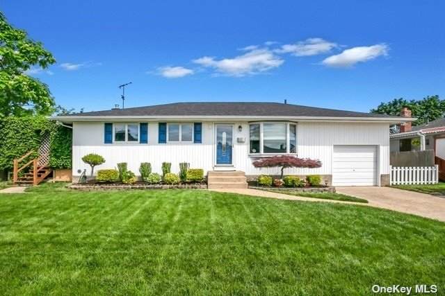 101 Pleasant Drive - Photo 1